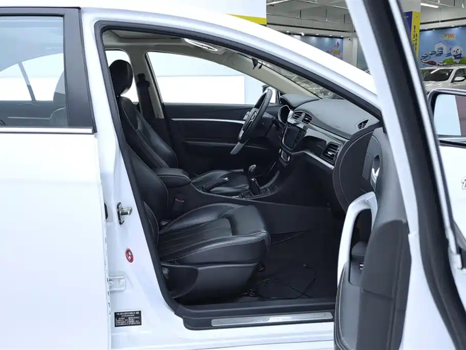 GEELY AUTOMOBILE EMGRAND