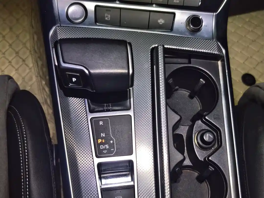 Audi A6L 2019 45 TFSI Premium Dynamic фото 13