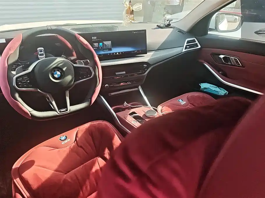 BMW 3 Series 2025 325Li M Sport Package фото 12