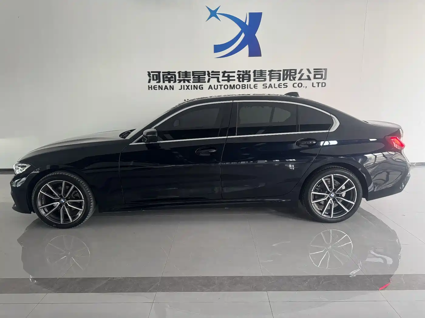 BMW 3 Series 2023 320Li M Sport Package фото 11