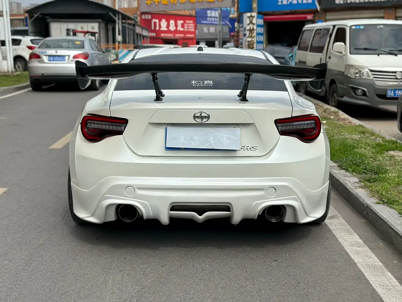 Toyota 86 2013 2.0L Manual Luxury фото 8