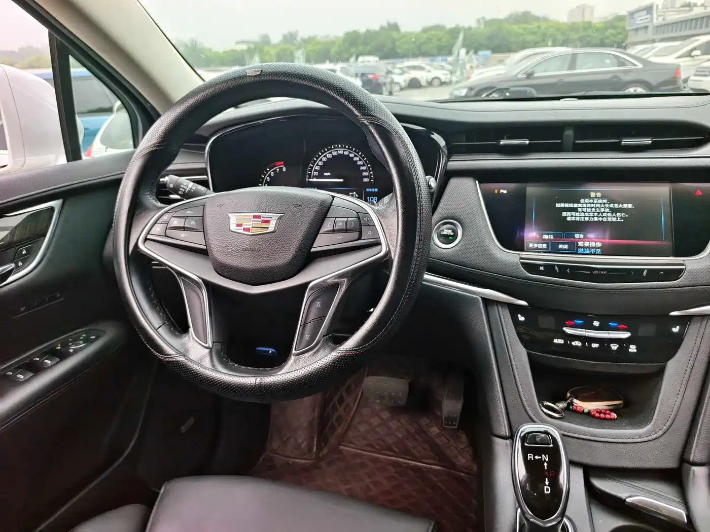 Cadillac XT5 2016 28T AWD Luxury Model фото 16
