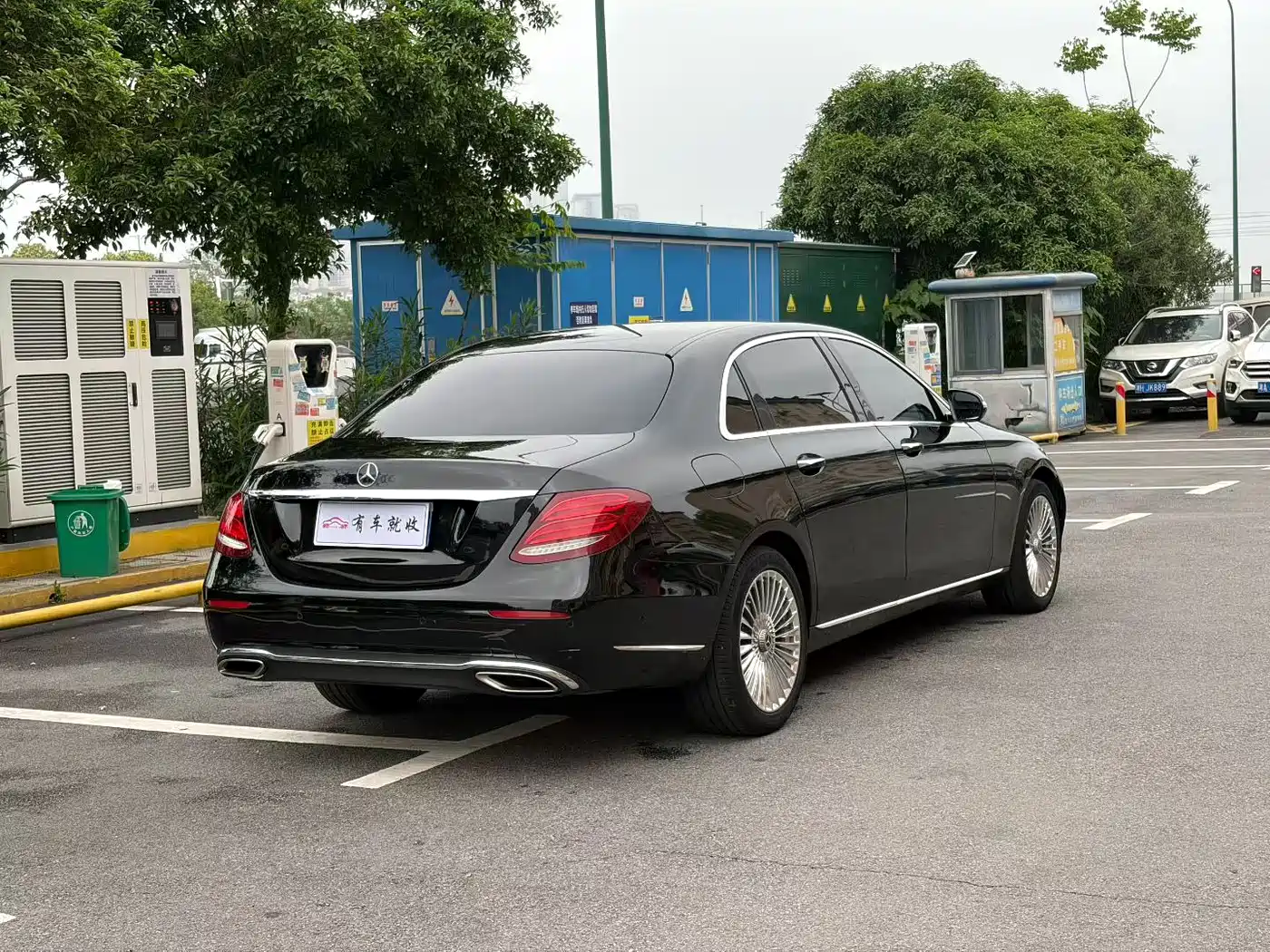 Mercedes-Benz E-Class 2016 E 300 L Fashion Type фото 9