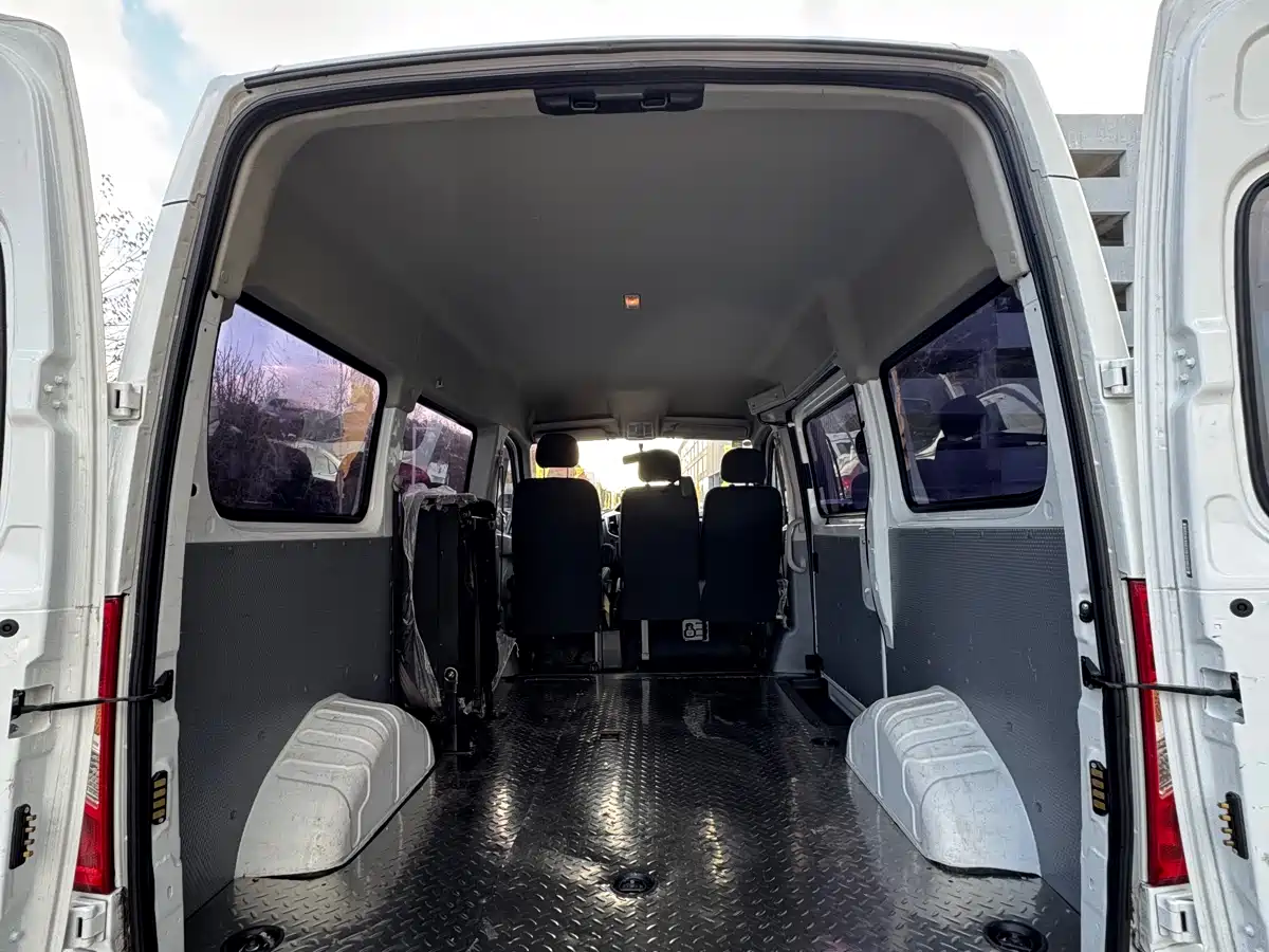 SAIC MAXUS XINTU V80