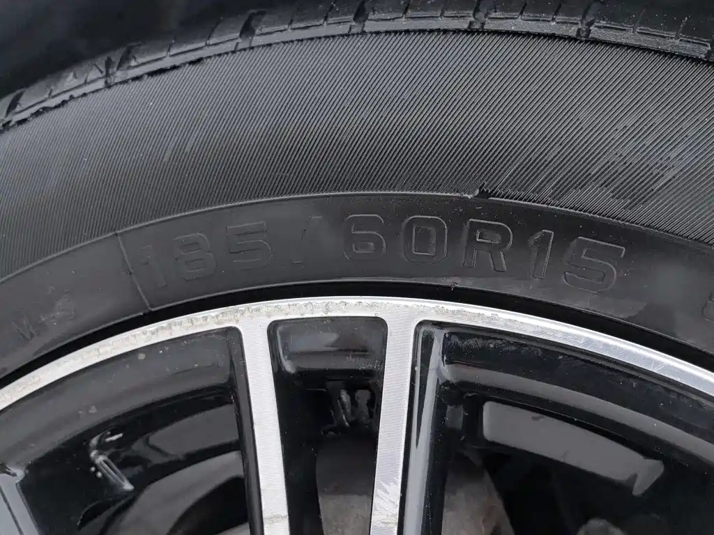 Фото 24 - Toyota Vios FS