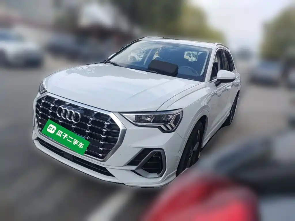 Audi Q3 2022 — пригон из Китая
