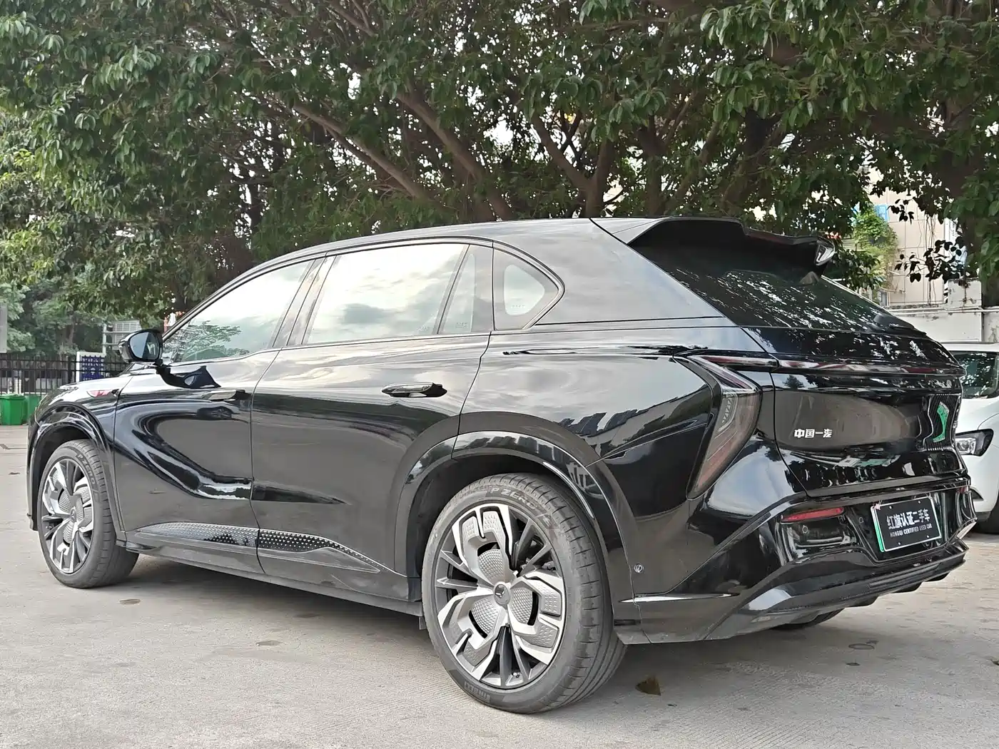 Hongqi Tian Gong 08 2025 680 Ultra AWD фото 9