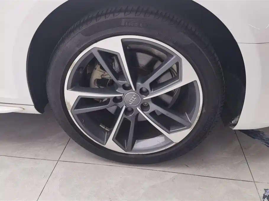 Audi A4L 2019 40 TFSI Progressive (China VI) фото 6