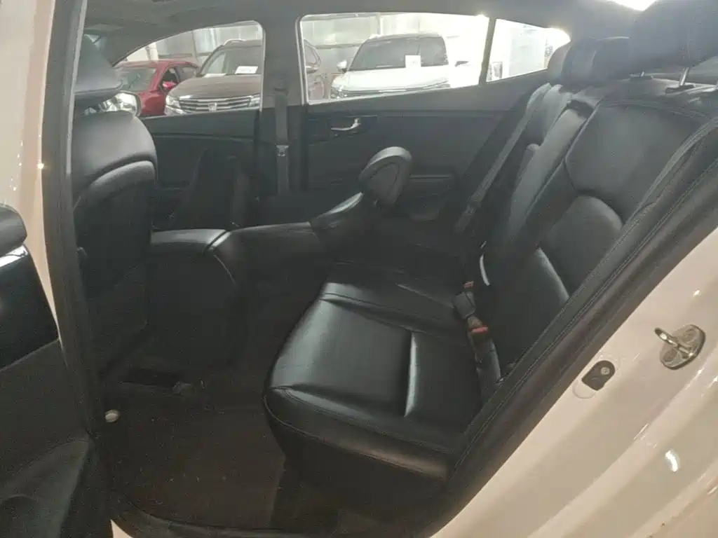 Kia K4 2015 2014 1.6T Automatic Turbo