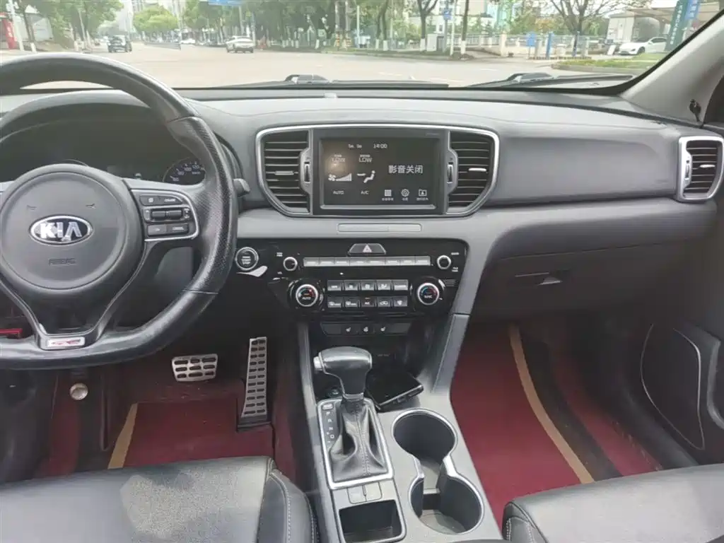 KIA KX5