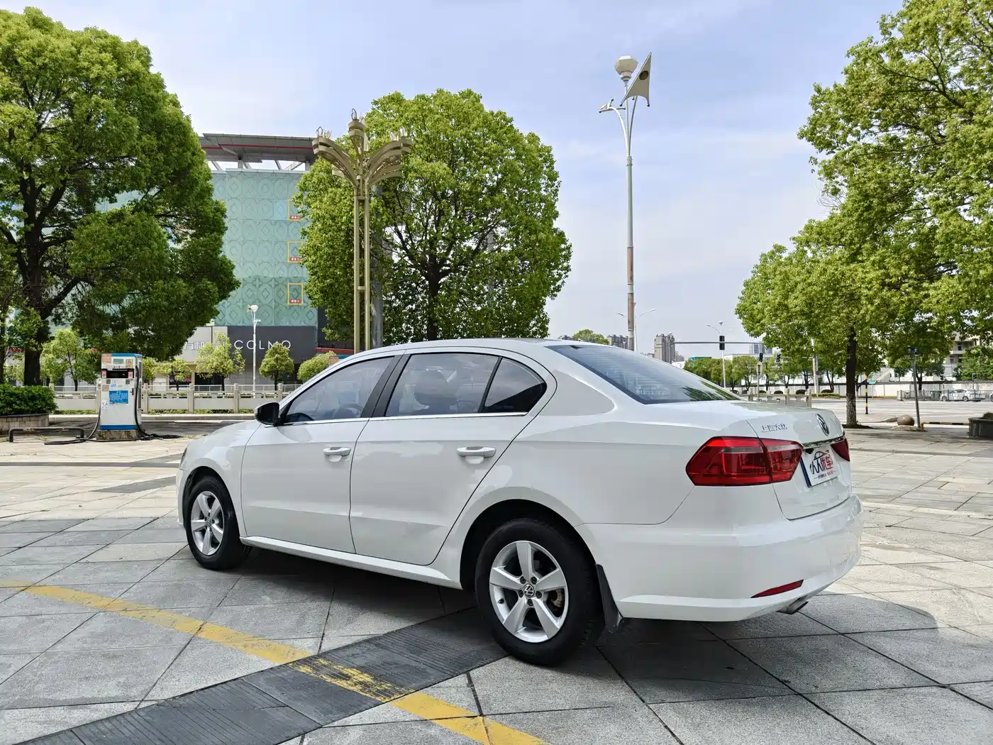 Volkswagen Lavida 2013 Facelift Classic 1.6L Automatic Trend фото 7
