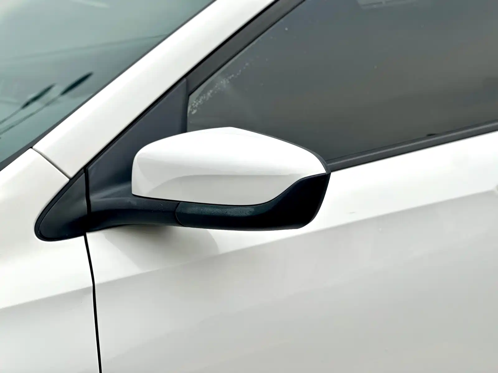 Photo 17 - Chevrolet Cavalier