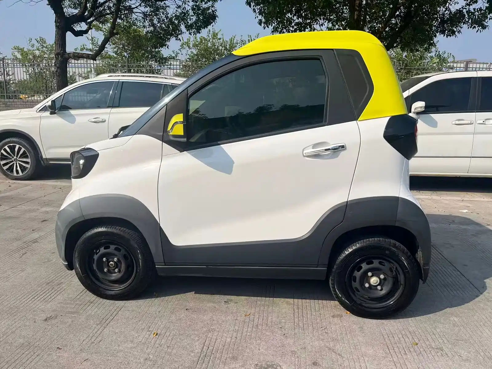 Фото 6 - Baojun E100