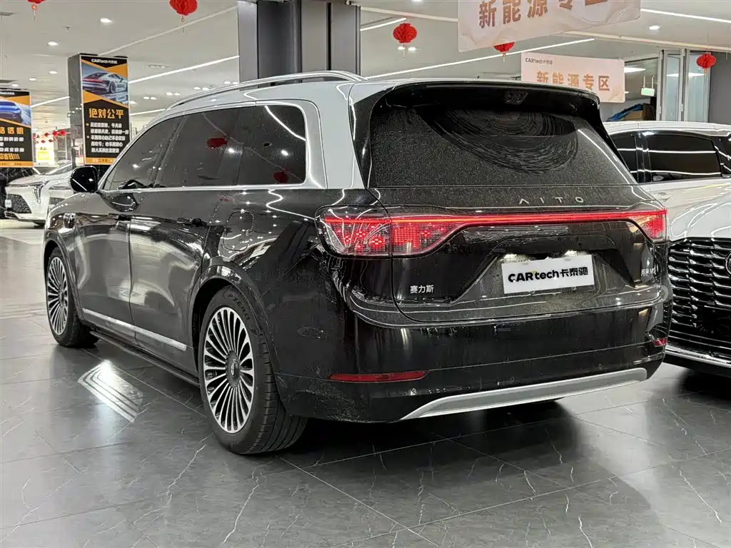 AITO Wenjie AITO M9 2025 Extended Range Ultra 52kWh 6-Seater фото 2