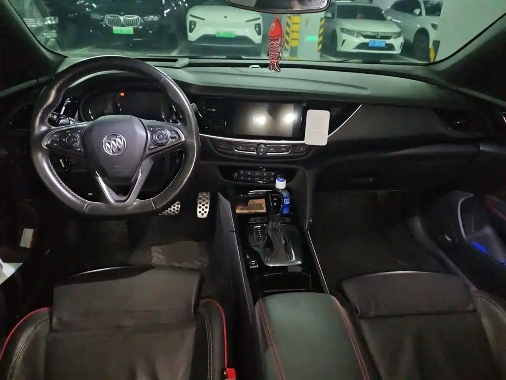 Buick Regal 2017 GS 28T Luxury Type фото 13