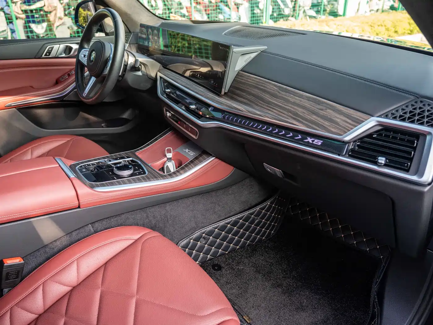 BMW X5 2023 xDrive 40Li M Sport Package фото 11