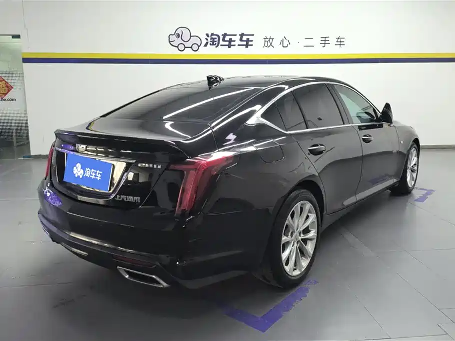 CADILLAC CT5
