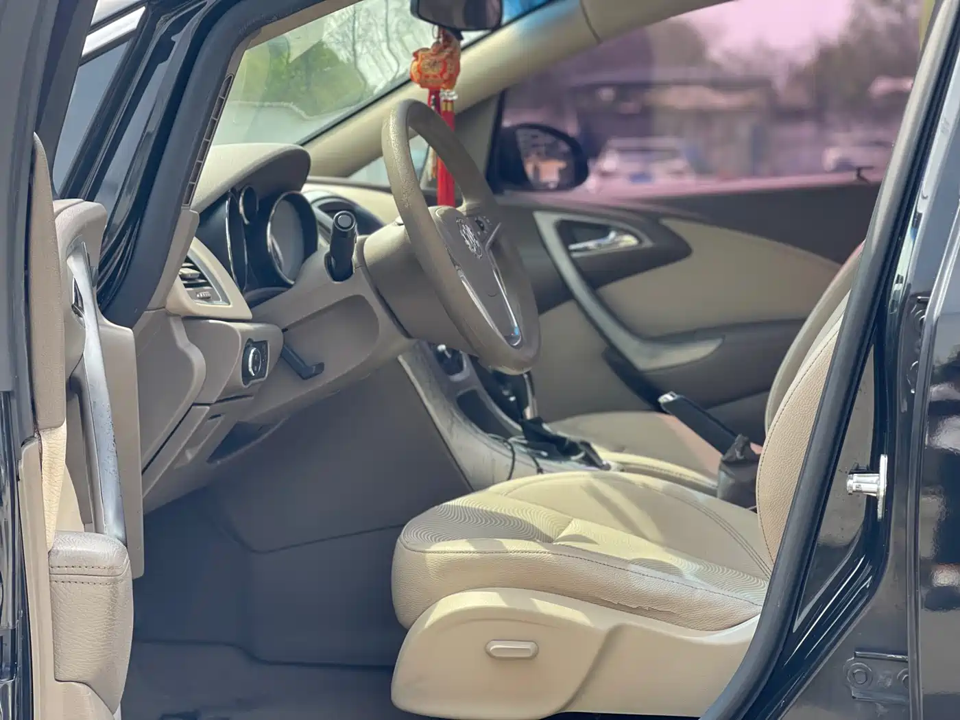 Buick Excelle 2013 GT 1.6L Automatic Fashion Edition фото 8