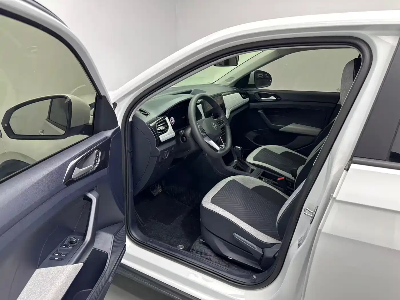 2026 Volkswagen Tharu