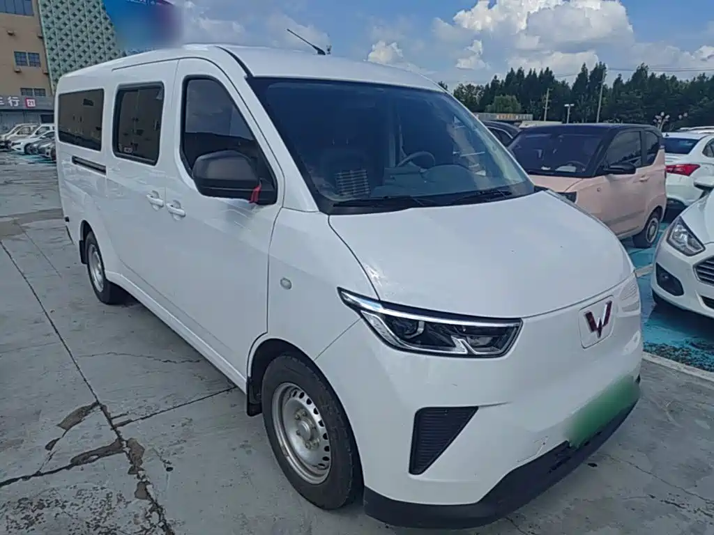 Wuling Motors Wuling Yangguang 2025 2025 400km Bus Comfort Edition