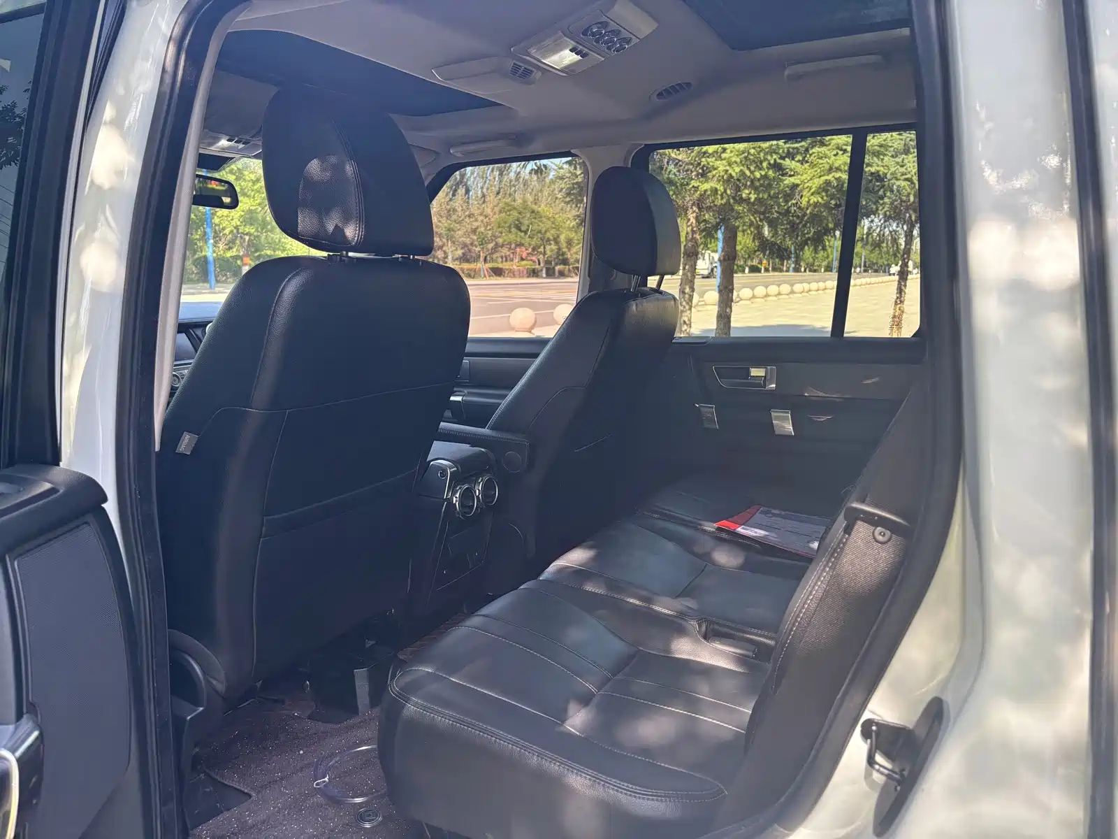 Фото 6 - Land Rover Discovery