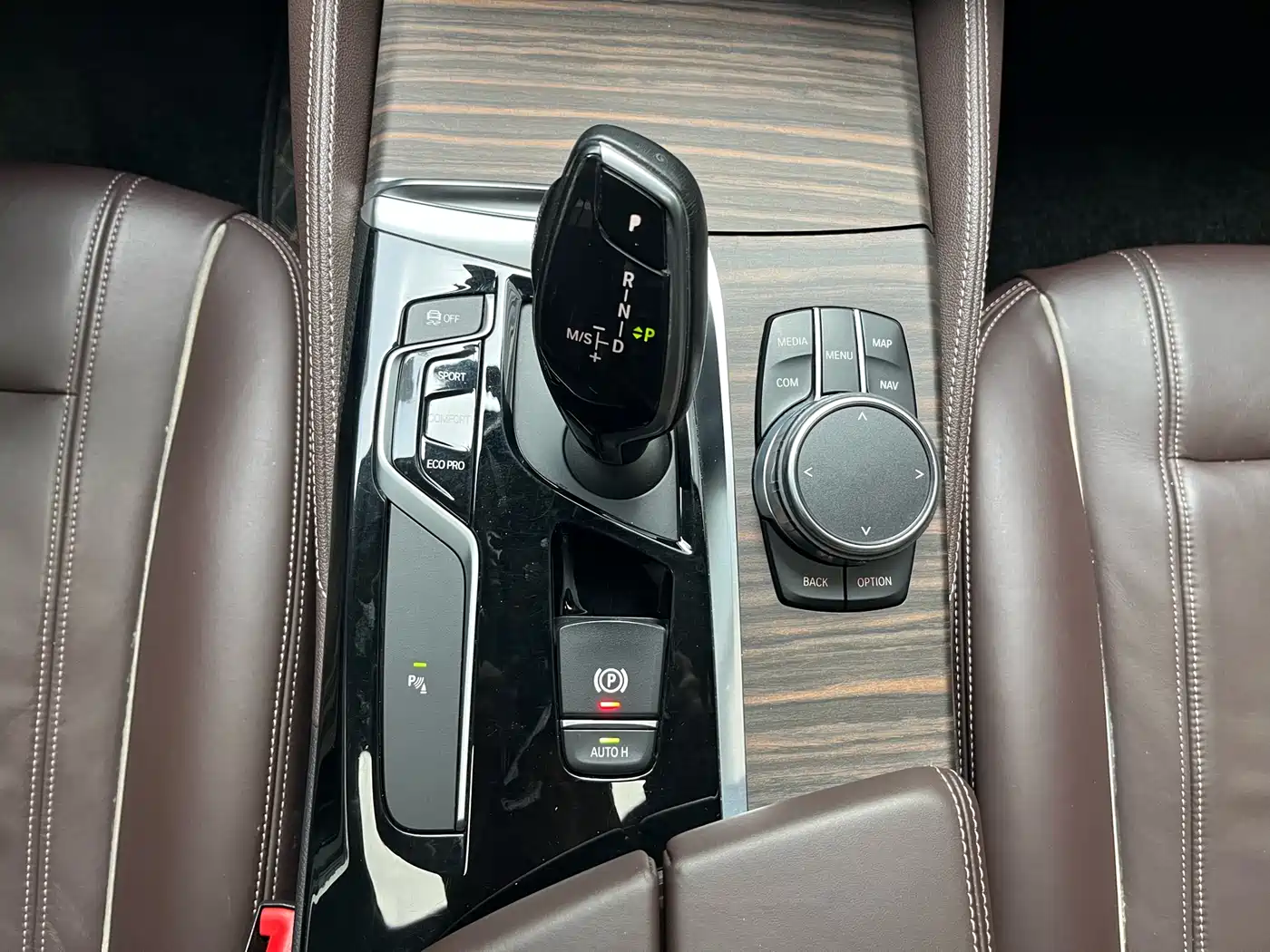 BMW 5 Series 2018 Facelift 530Li Leading Luxury Package фото 36