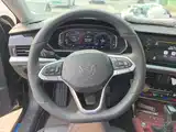 Photo 15 - Volkswagen Passat