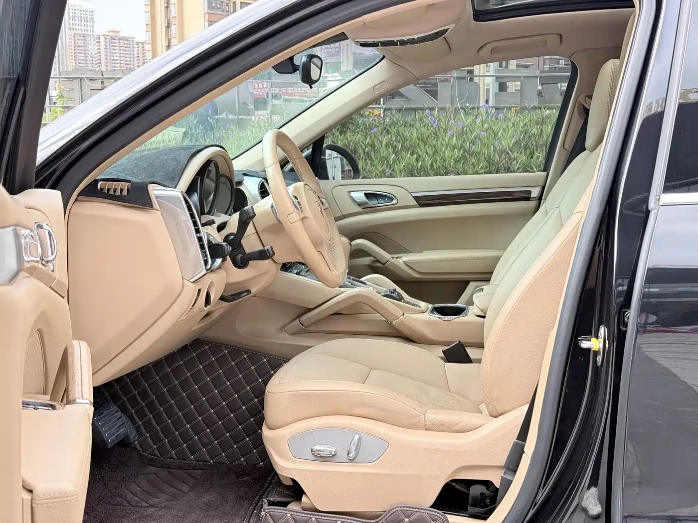 Porsche Cayenne 2011 Cayenne 3.0T фото 5