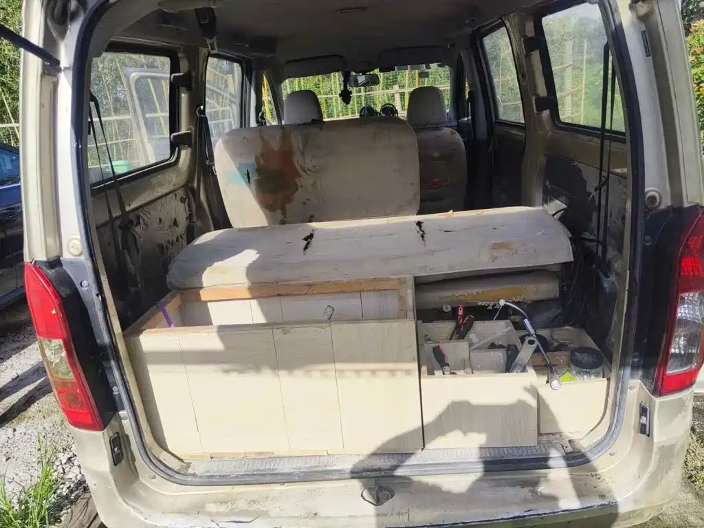 Wuling Motors Wuling Rongguang V 2015 2015 1.5L Basic