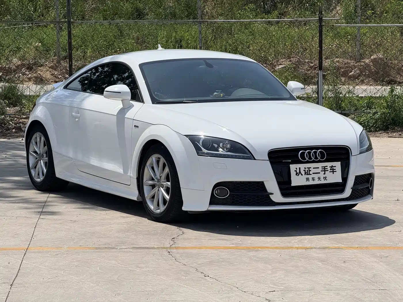 Audi TT 2014 TT Coupe 45 TFSI Premium Edition фото 3