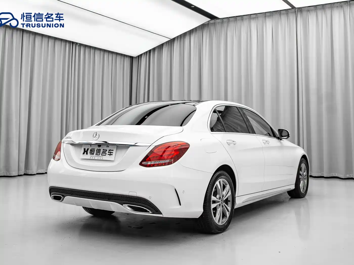 Mercedes-Benz C-Class 2017 Facelift C 200 L Sport Edition фото 4