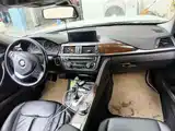 Photo 12 - BMW 3 Series