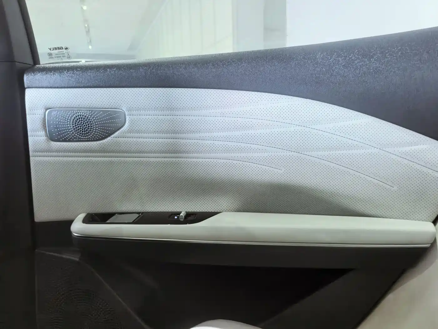 Geely Galaxy Galaxy E8 2023 2024 665km RWD Starship Voyager Edition