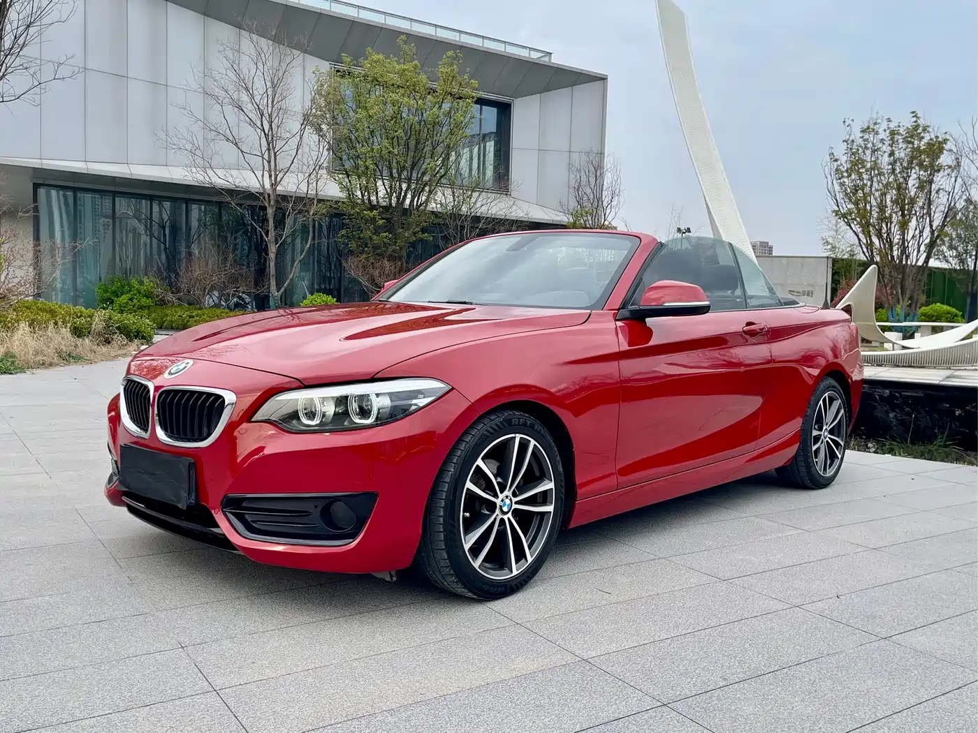 BMW 2 Series (Import) 2018 220i Convertible Coupe Sport Design Package
