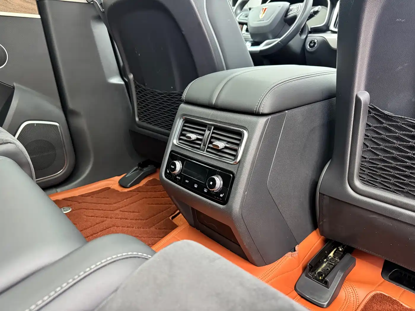 Hongqi HS7 2023 2022 2.0T DCT 2WD ZhiLian QiXiang Edition 7-seater