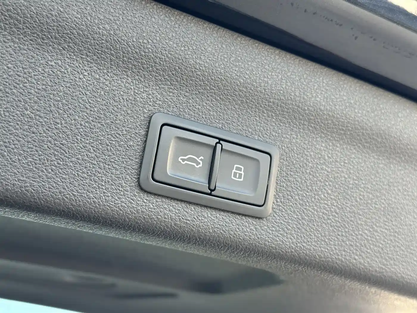 Audi A6 (Import) 2021 allroad quattro Explorer 55 TFSI Premium Off-road фото 31