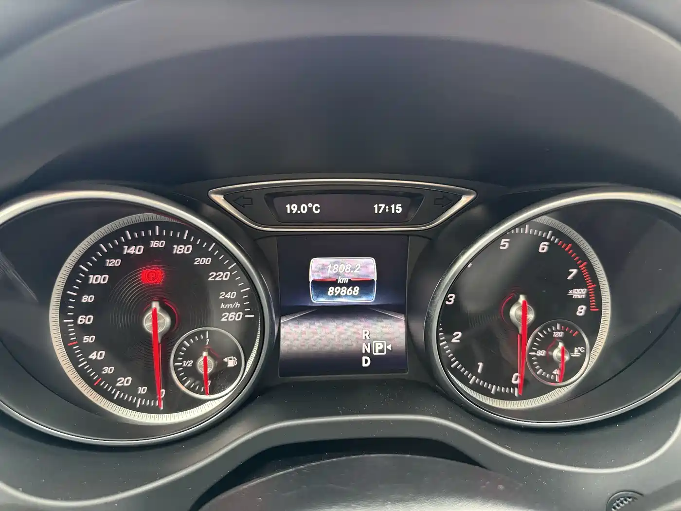 Mercedes-Benz GLA 2019 GLA 200 Dynamic фото 7