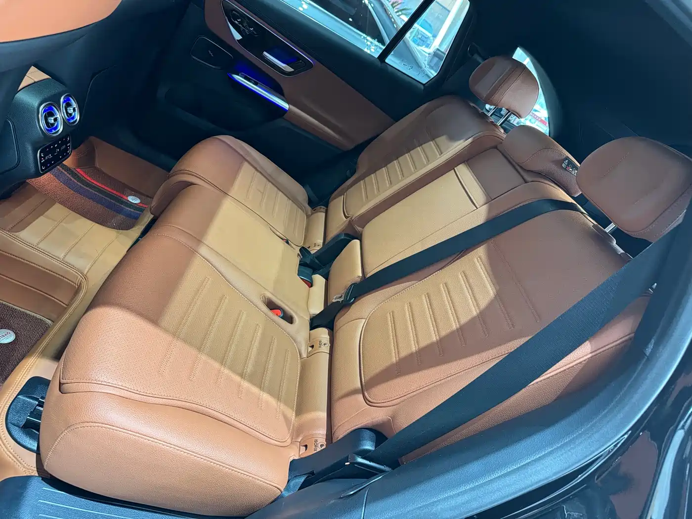 Mercedes-Benz GLC 2023 GLC 300 L 4MATIC Dynamic 7-Seater фото 14
