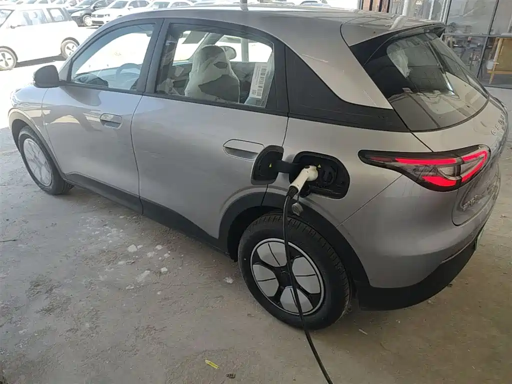 Geely Galaxy Starry Wish 2026 Edition 310km Youth Version фото 5