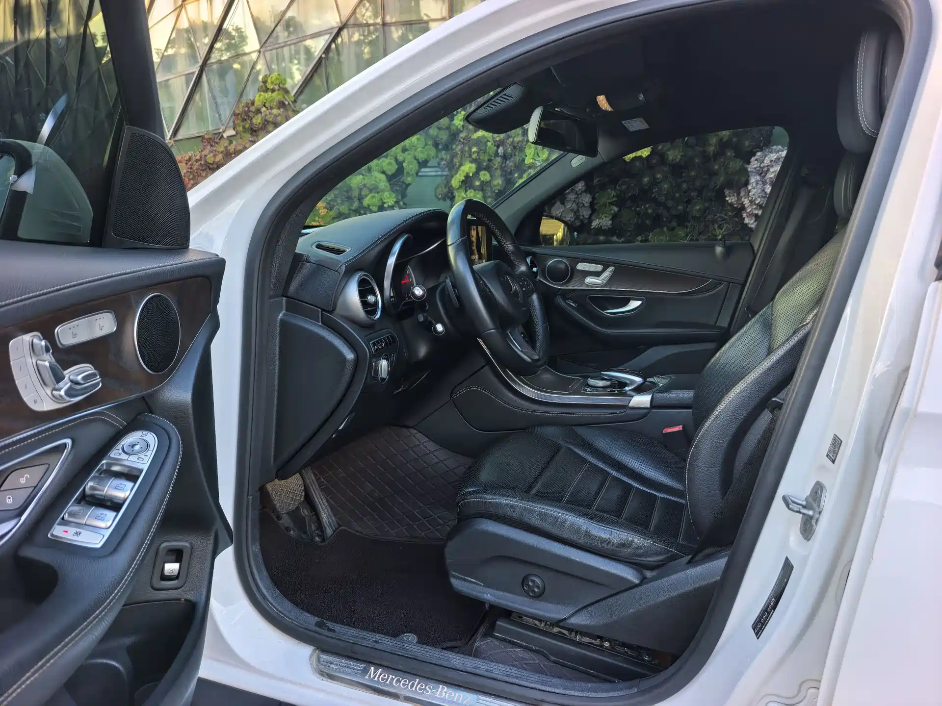 Фото 4 - Mercedes-Benz GLC