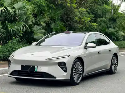 NIO ET7