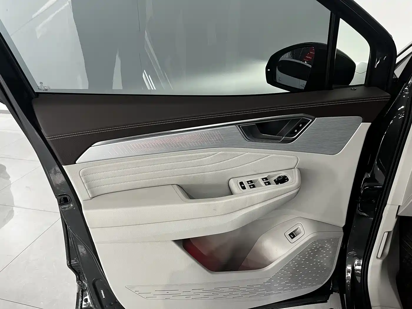 Volkswagen Talagon 2022 380TSI 4WD Luxury Premium Pro Edition 6-seater фото 13