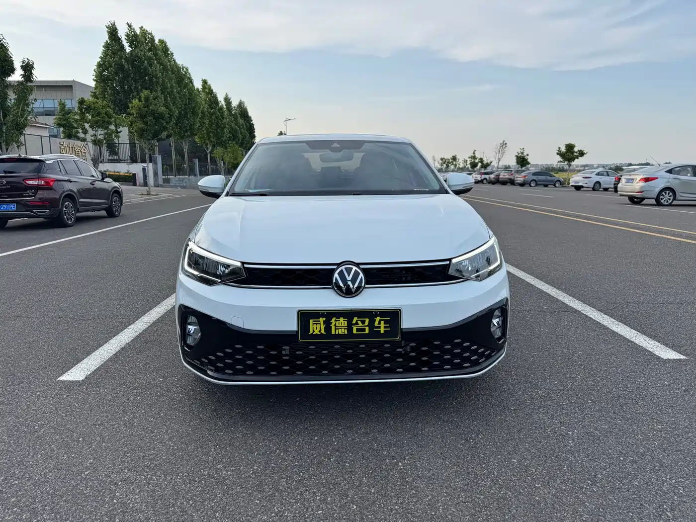 Volkswagen Lavida 2023 New Trend 1.5L Auto Aspiration Edition фото 2