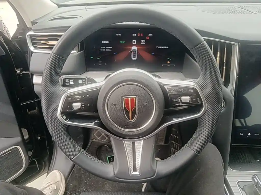Photo 11 - Hongqi HS7 PHEV