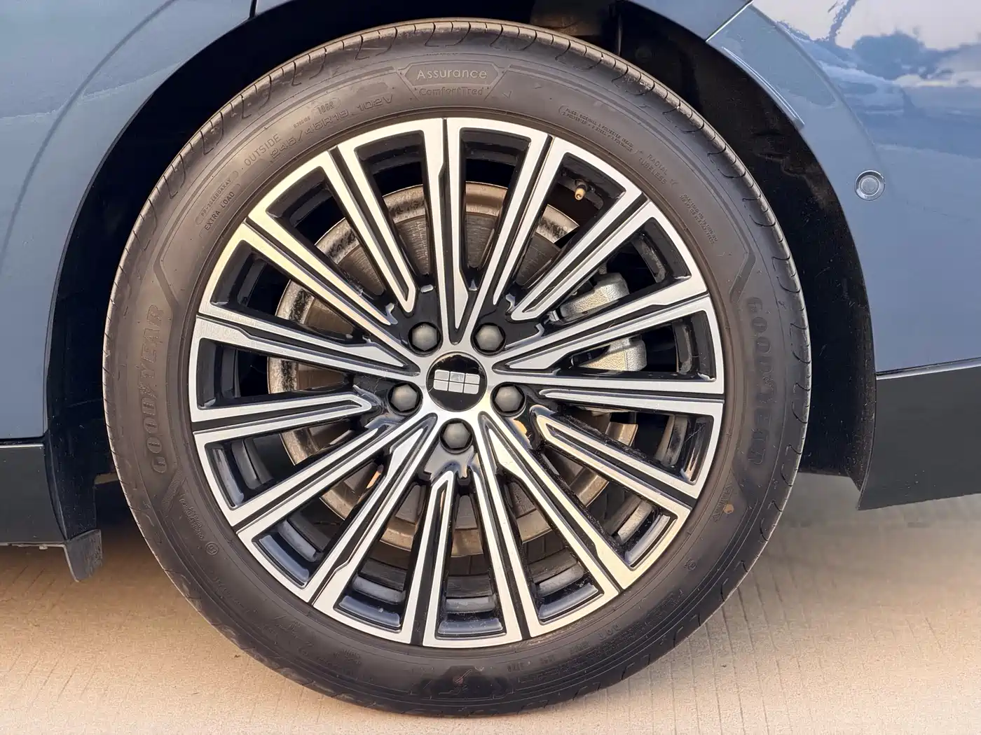 Geely Galaxy Galaxy Xingyao 8 2025 130km EM-P Starship Edition фото 32