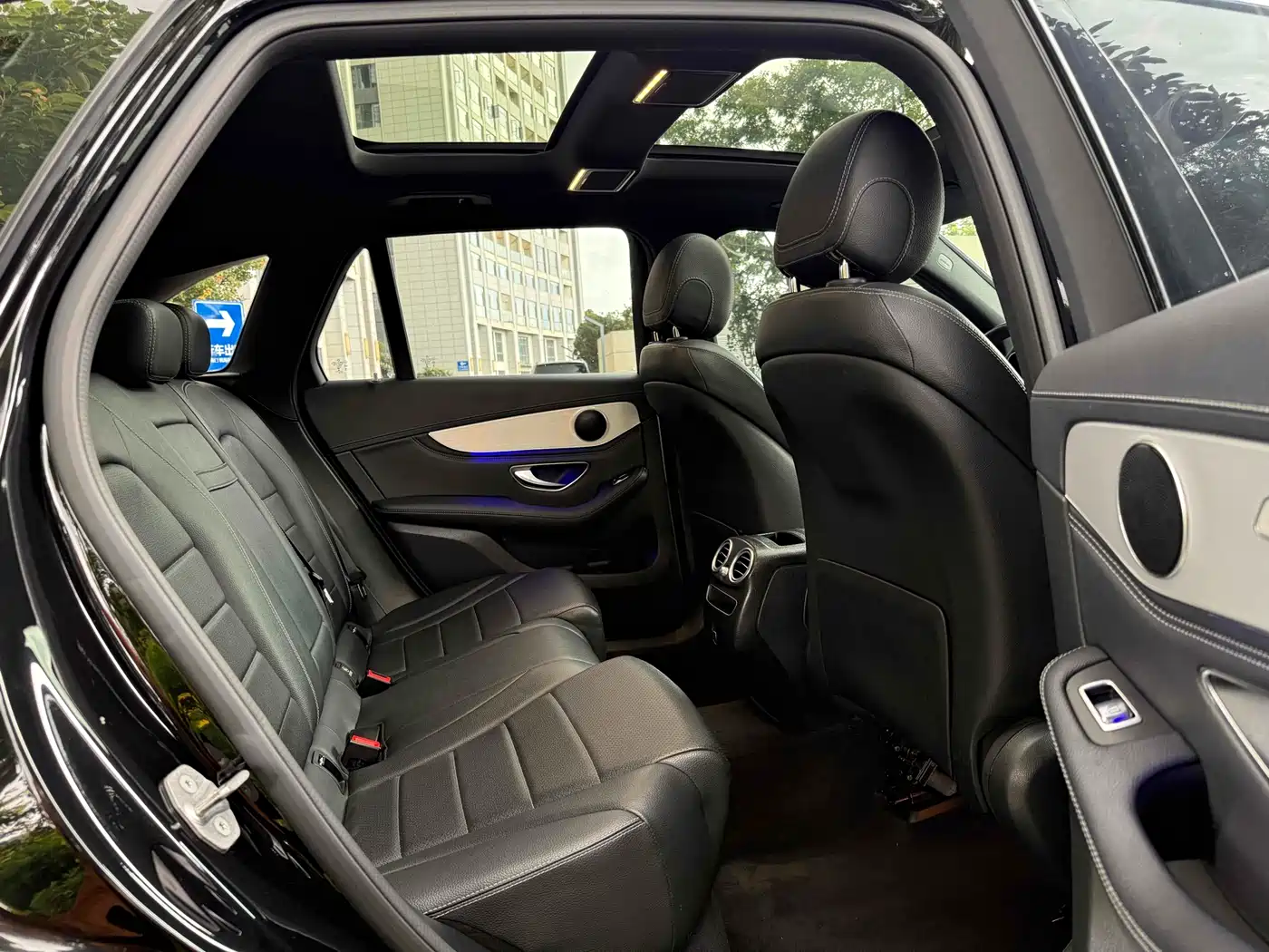 Mercedes-Benz GLC 2020 Facelift GLC 260 L 4MATIC Dynamic фото 28