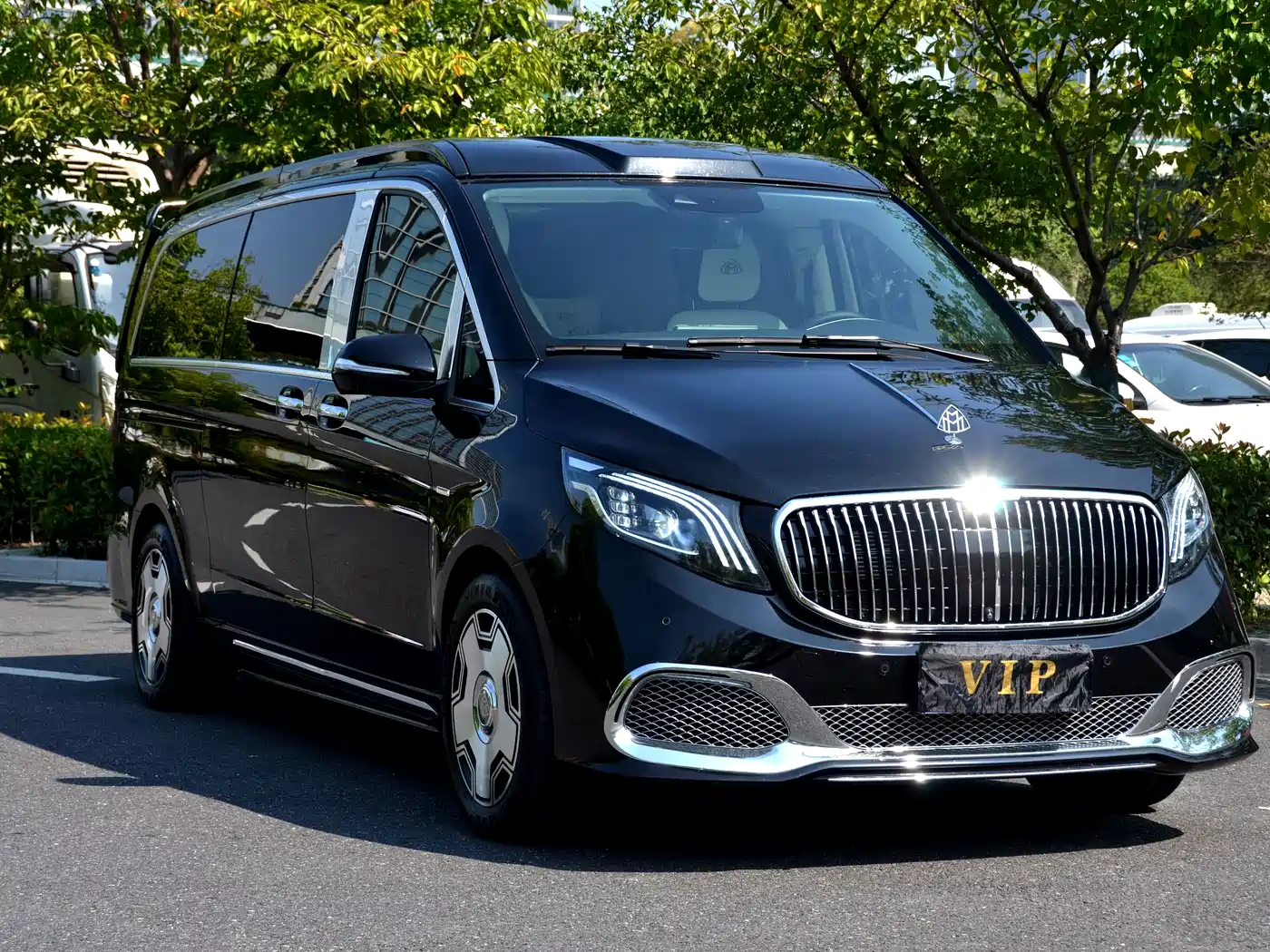 Mercedes-Benz V-Class 2022 V 260 L Long Wheelbase Prestige Edition фото 3