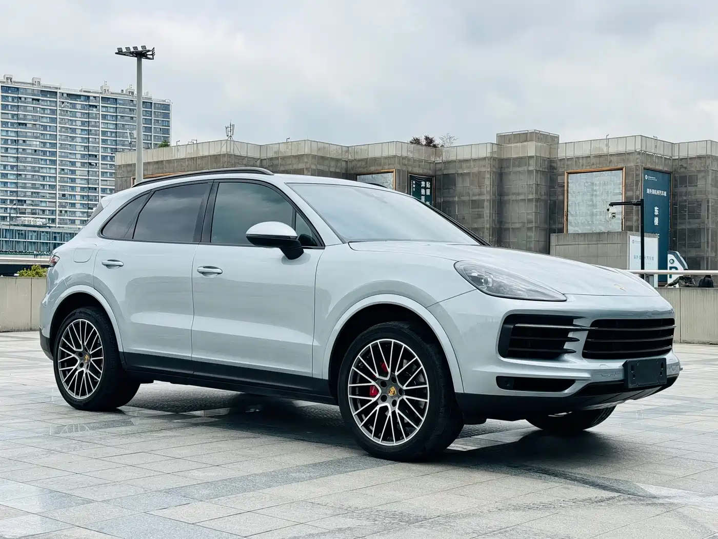 Porsche Cayenne 2019 Cayenne 3.0T фото 3