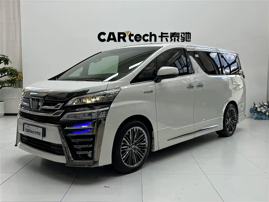 Toyota Vellfire 2023 Crown Hybrid 2.5L HV Ultimate фото 2