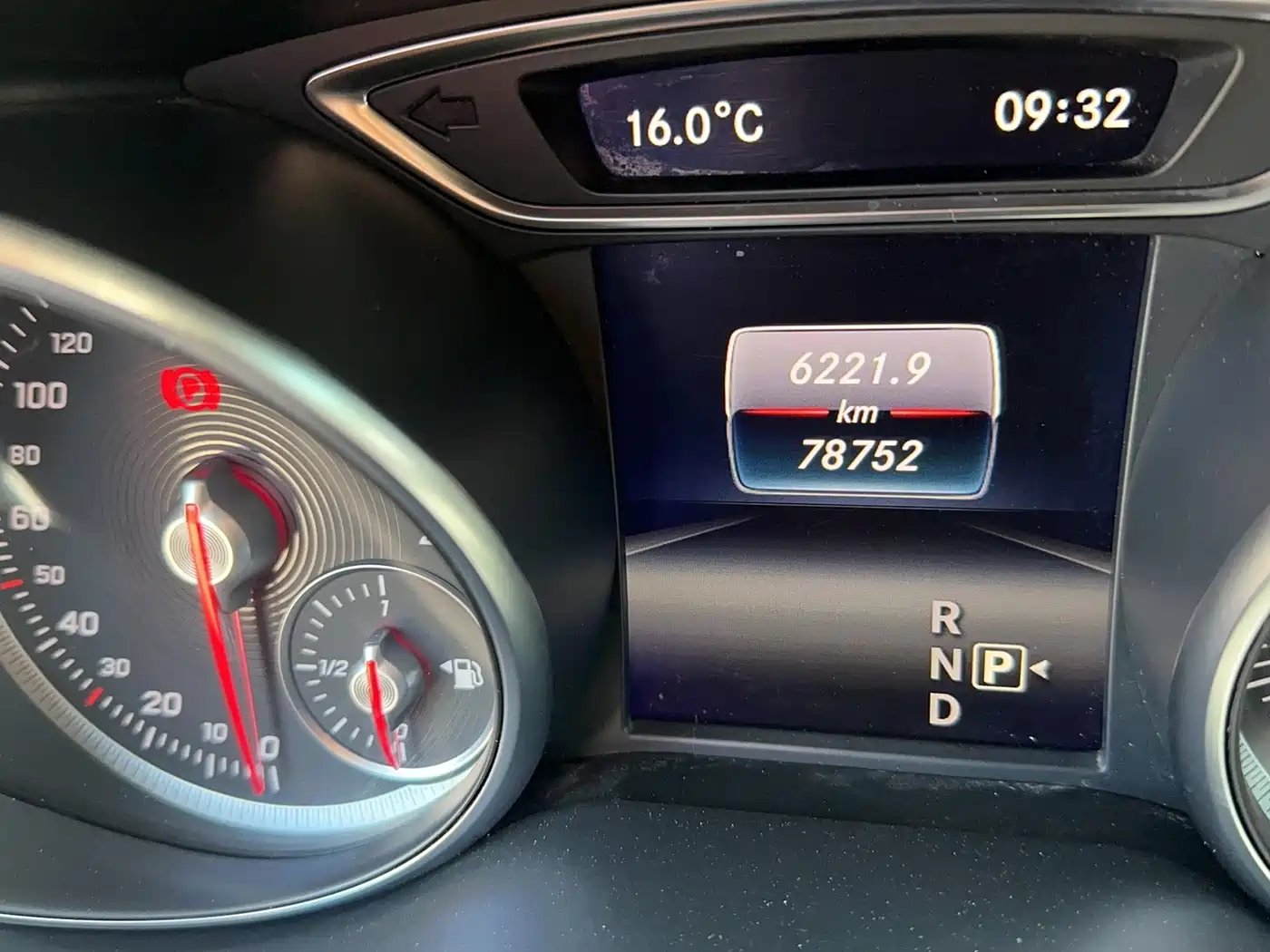 Mercedes-Benz GLA 2018 GLA 200 Dynamic фото 3